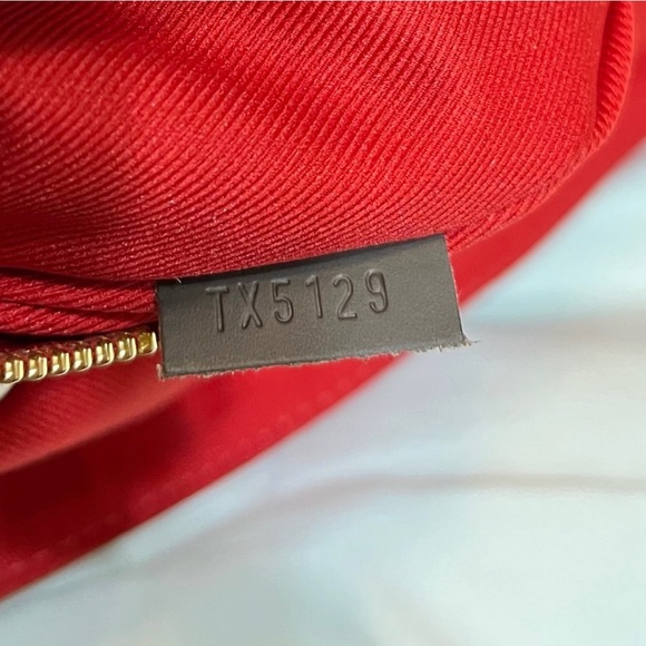 Louis Vuitton Graceful MM - Picture 13 of 15